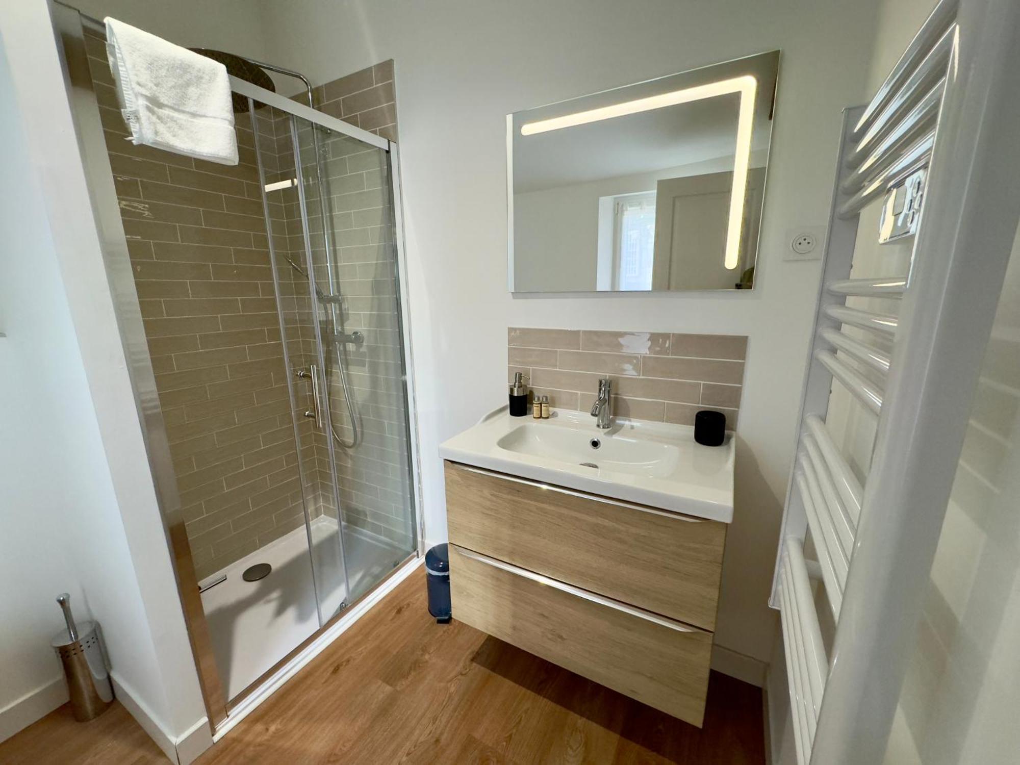 Appartement Centre Ville Climatise Vue Chateau Saumur Luaran gambar