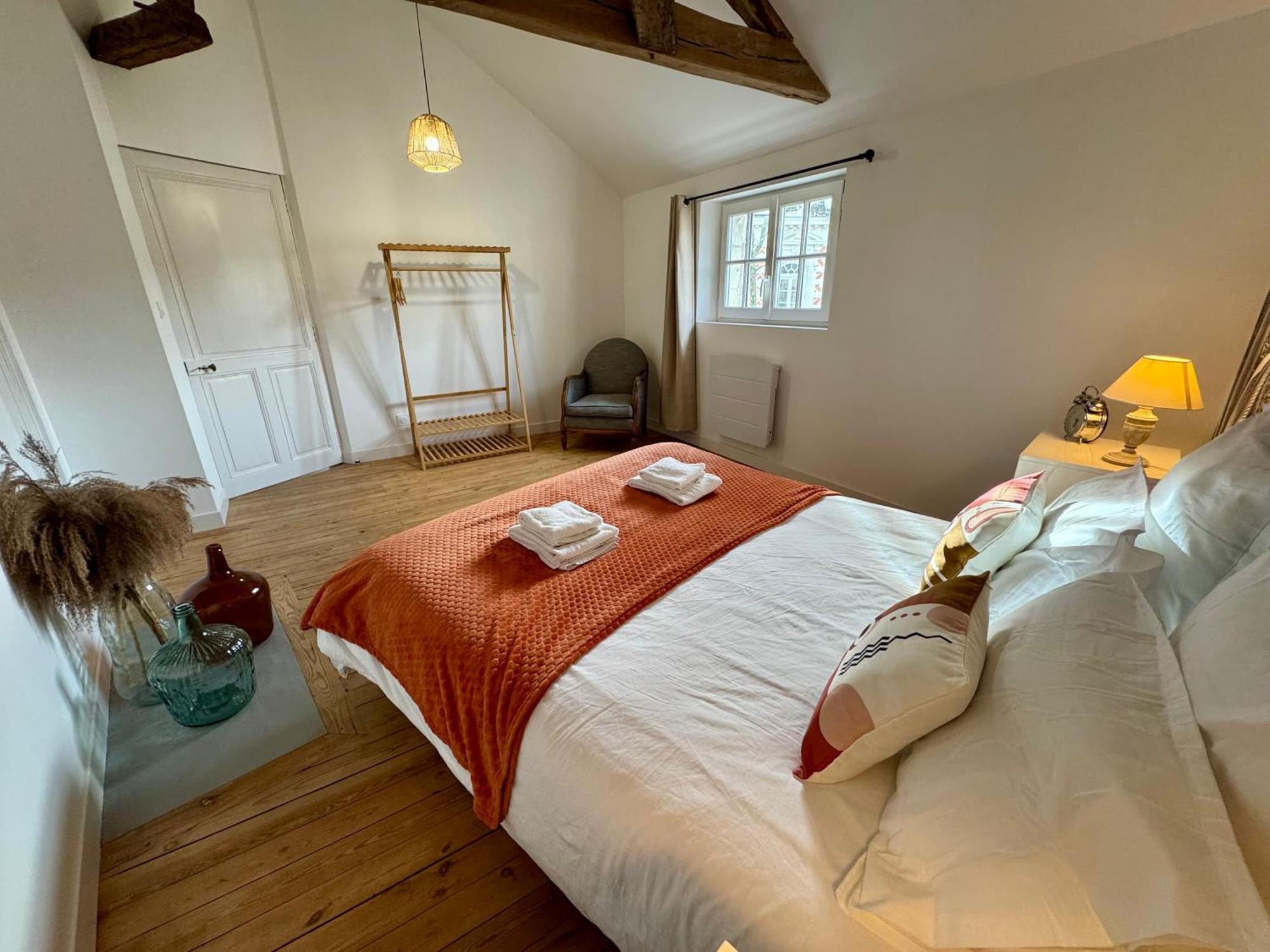 Appartement Centre Ville Climatise Vue Chateau Saumur Luaran gambar